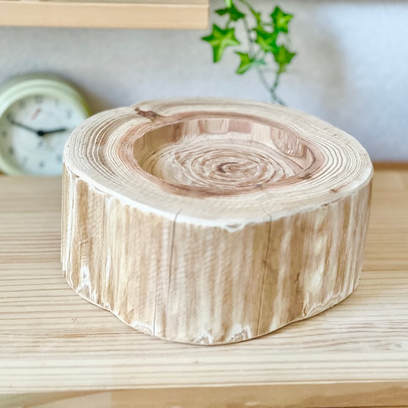 杉の丸太【Sサイズ】t 直径20cm×高さ9cm くぼみ径12cm | はちもも雑貨店