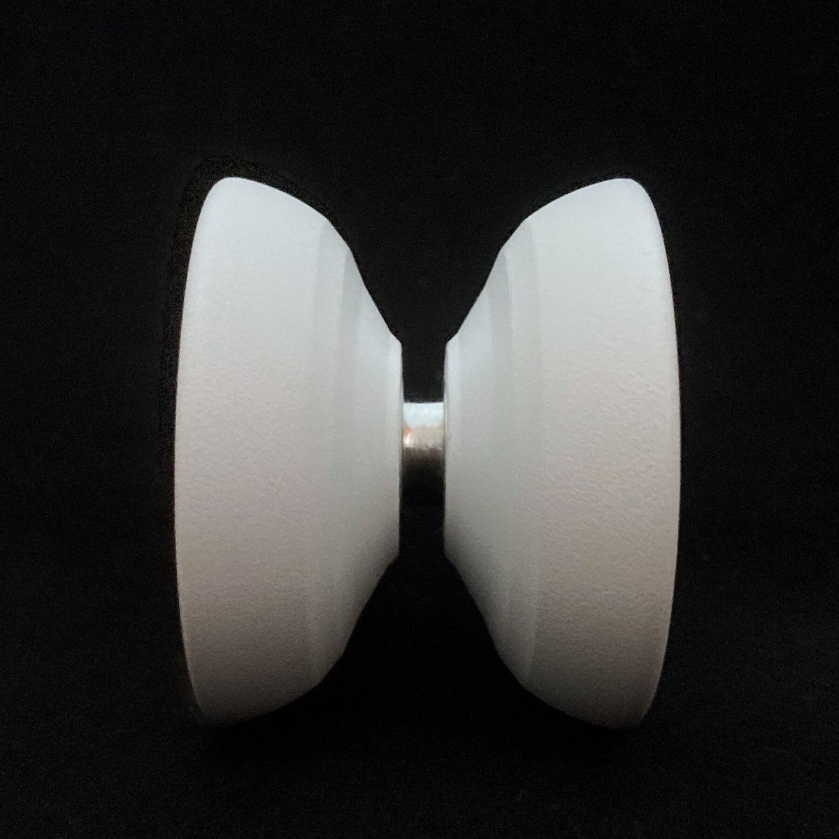St.Elmo/Turning Point - White | MAVETRICK STORE