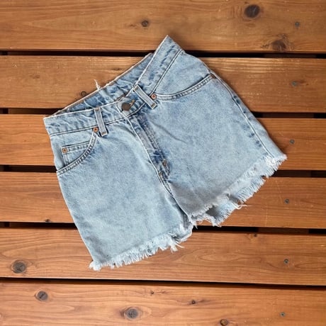 150cm Vintage Levi's Denim Shorts
