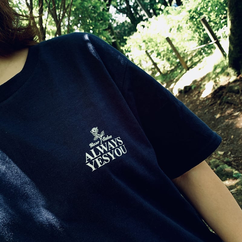 ROSE SALON TEE NAVY OFF WHITE YES YOU