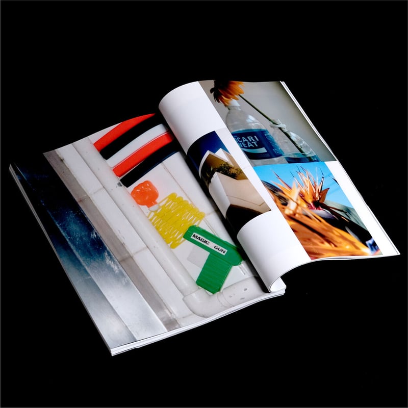 服部恭平〈Anytime!〉展示カタログ | Printed Union