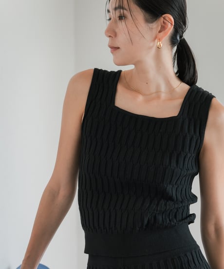Textured Knit Tanktop