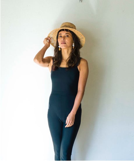 BACK DESIGN　BODYSUIT/    color;black