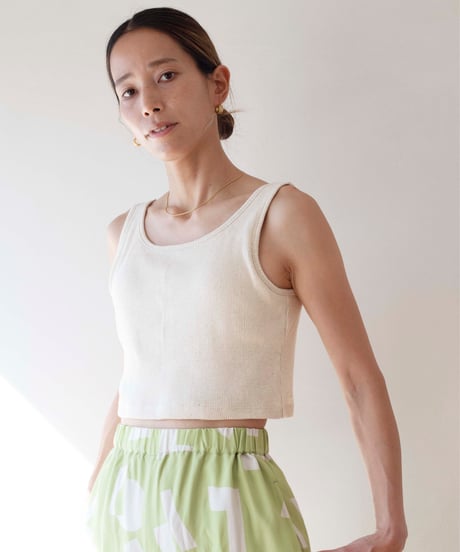 【再入荷】カップインクロップドタンクトップ