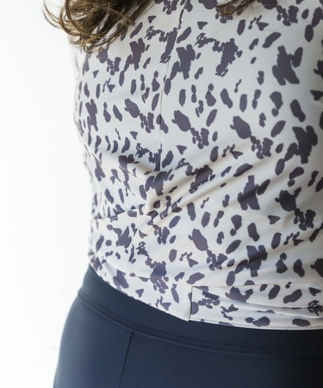 CROSS DESIGN RASHGUARD