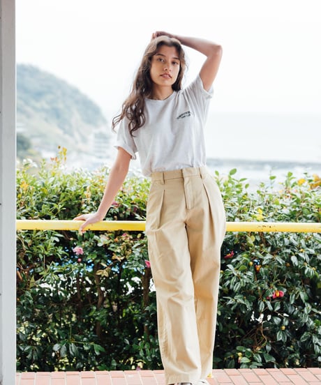 HIGHWAIST TUCK CHINO