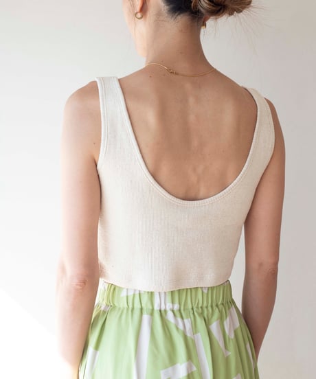 【再入荷】カップインクロップドタンクトップ