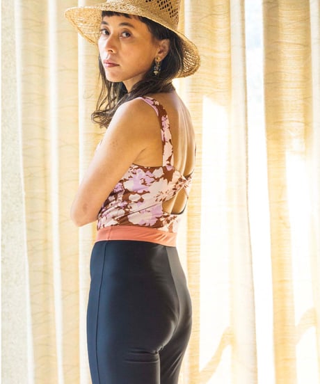 BACK DESIGN　BODYSUIT/    color;flower