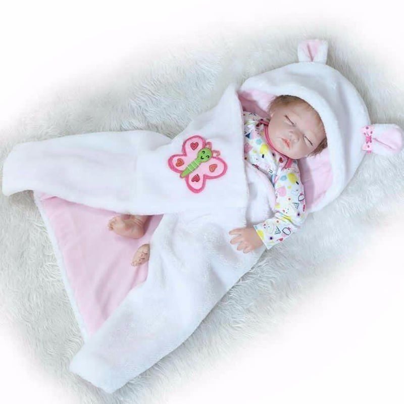 リボーンドール リアル赤ちゃん人形 かわいいベビー人形 衣装と哺乳瓶