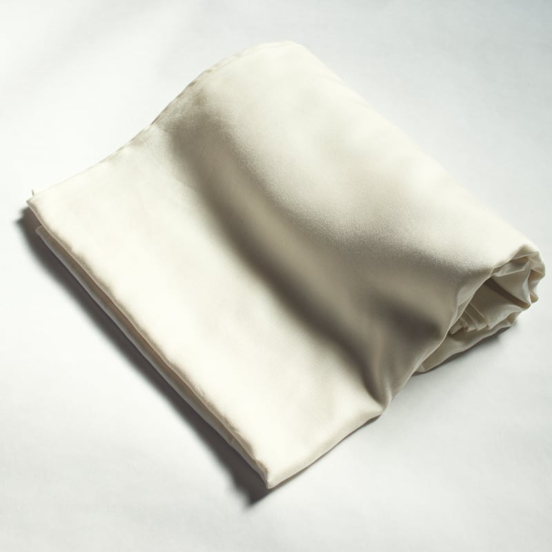 シルクとコットンのシーツ 160x240cm シルクとコットンのシーツ 160x240cm