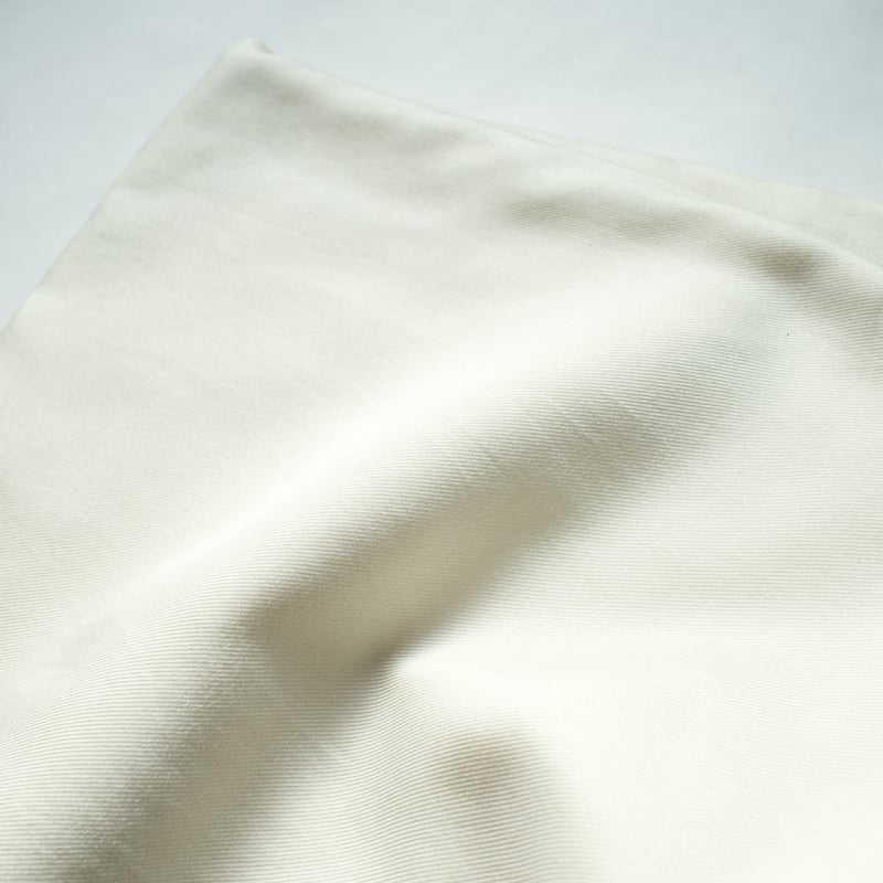 シルクとコットンのシーツ 160x240cm シルクとコットンのシーツ 160x240cm
