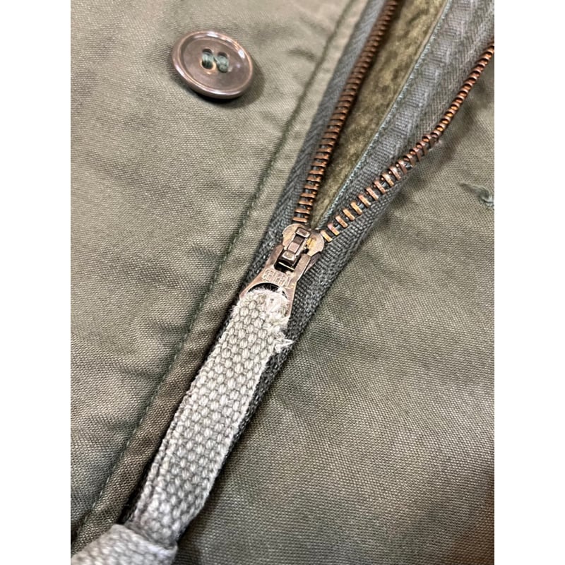 80s US NAVY A-2 DECK JACKET Size LARGE | KORDS