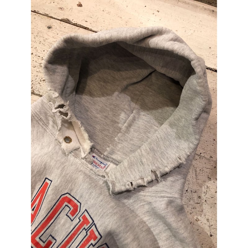 90s Champion REVERSE WEAVE HOODIE MADE IN USA 🇺 90s Champion REVERSE WEAVE HOODIE MADE IN USA 🇺