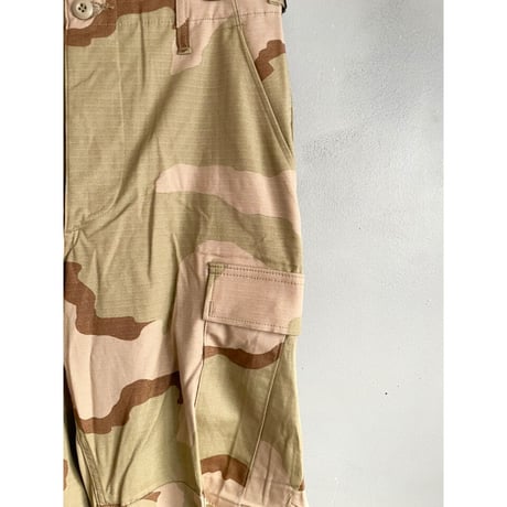 90s "DEAD STOCK" US ARMY DESERT CAMO BDU PANTS Size SMALL-REGULAR