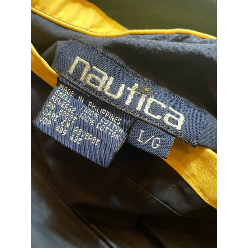 90s NAUTICA 