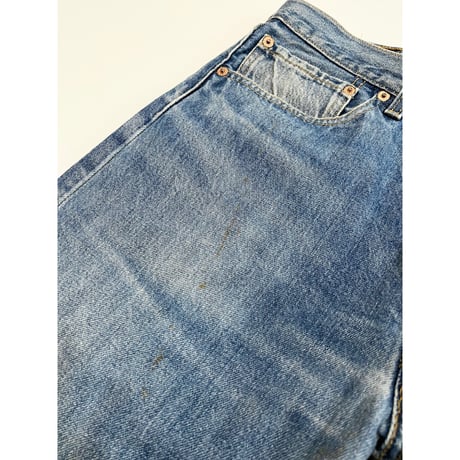 90s Levi’s 501 DENIM PANTS MADE IN USA 🇺🇸 Size W34L33→W32L30