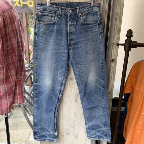 90s Levi’s 501 DENIM PANTS MADE IN USA 🇺🇸 Size W33L34→W31L30