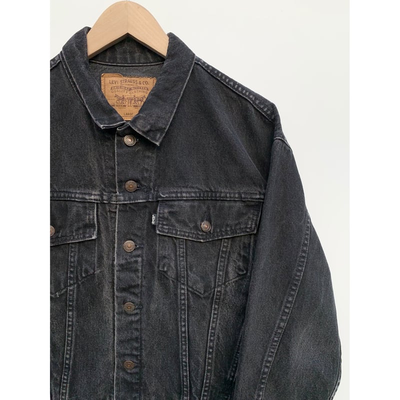 90s Levi's 57598 BLACK DENIM JACKET MADE IN USA 90s Levi's 57598 BLACK DENIM JACKET MADE IN USA