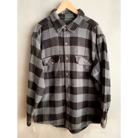 90s FIELD & STREAM FLANNEL SHIRT  Size XL