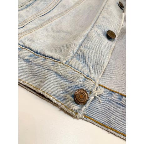 90s Levi’s 70507 DENIM JACKET Size XL