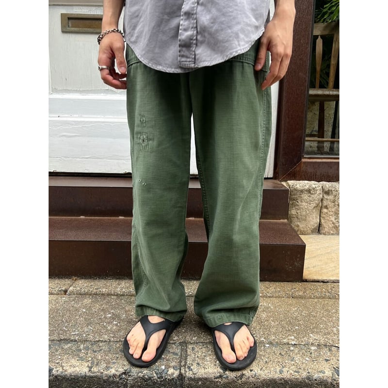 60s US ARMY OG-107 COTTON SATEEN BAKER PANTS Si 60s US ARMY OG-107 COTTON SATEEN BAKER PANTS Si