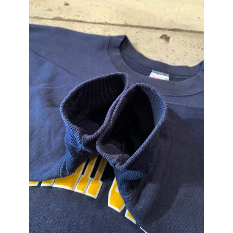Champion REVERSE WEAVE CALIFORNIA 紺×黄色ロゴ Champion REVERSE WEAVE CALIFORNIA 紺×黄色ロゴ