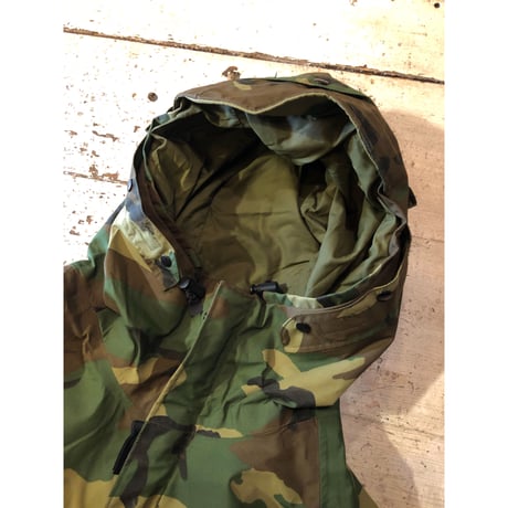 92s US ARMY ECWCS GEN1 GORE-TEX PARKA Size LARGE-REGULAR