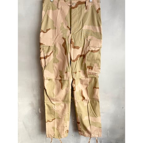 90s "DEAD STOCK" US ARMY DESERT CAMO BDU PANTS Size SMALL-REGULAR