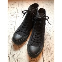 90s CONVERSE THE CHUCK TAYLOR CLASSIC ALL STAR HI MADE IN USA 🇺🇸  Size 7 1/2