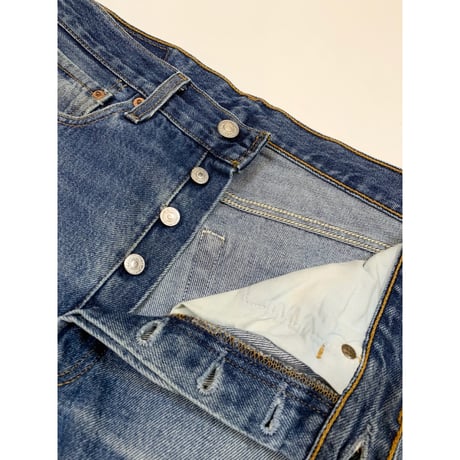 90s Levi’s 501 DENIM PANTS MADE IN USA 🇺🇸 W31L32→W31L31