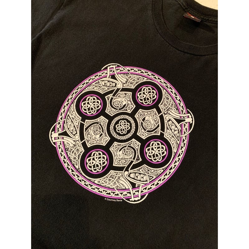 ケルト模様 ブラック ロングスリーブTシャツ　fashion victim 90s FASHION VICTIM ケルト柄 Tシャツ ロンT ロングスリーブ
