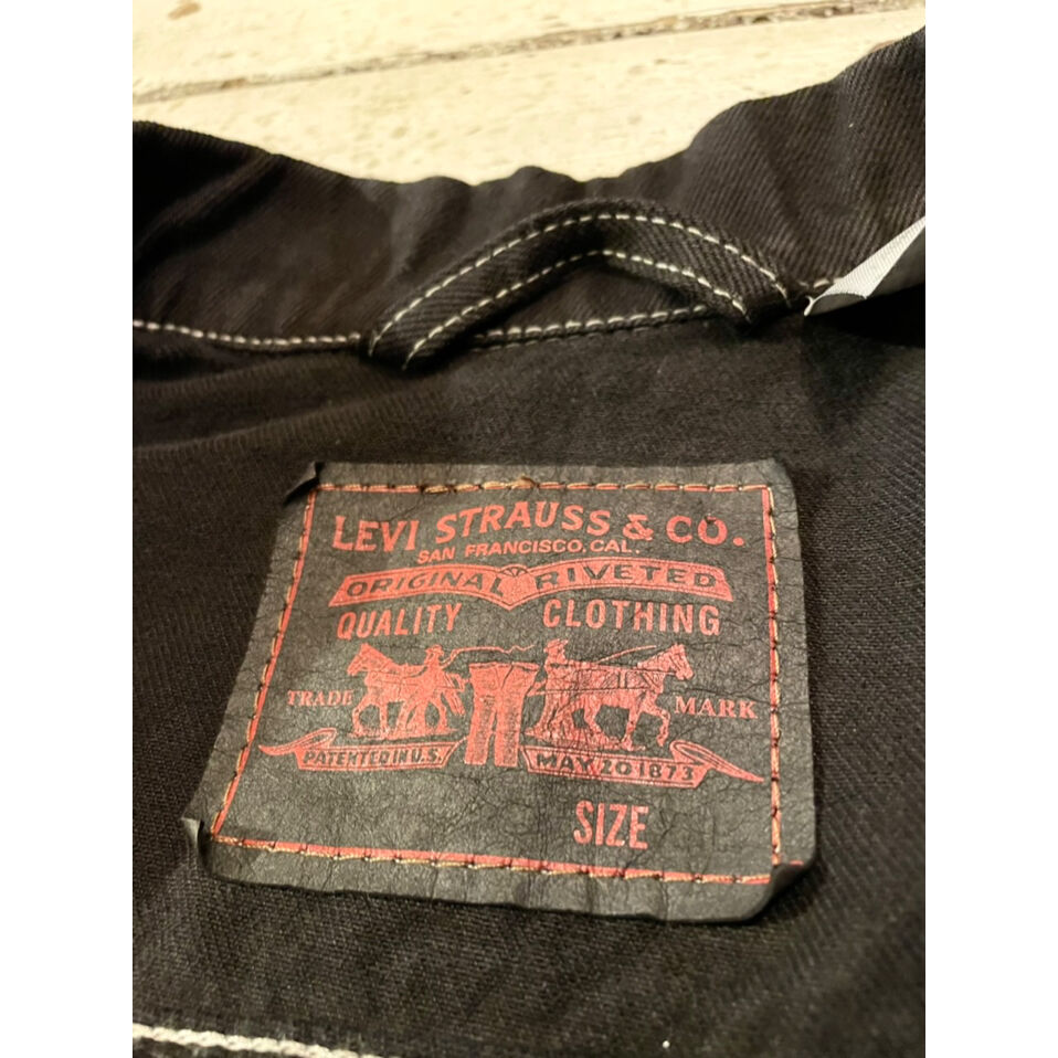00s Levi's 70797 BLACK DENIM JACKET Size XXL | 00s Levi's 70797 BLACK DENIM JACKET Size XXL |