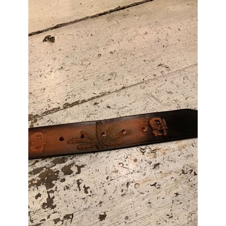 70s "DEADSTOCK" ZIGZAG MARIJUANA LEATHER BELT MADE IN USA 🇺🇸  SIZE  40