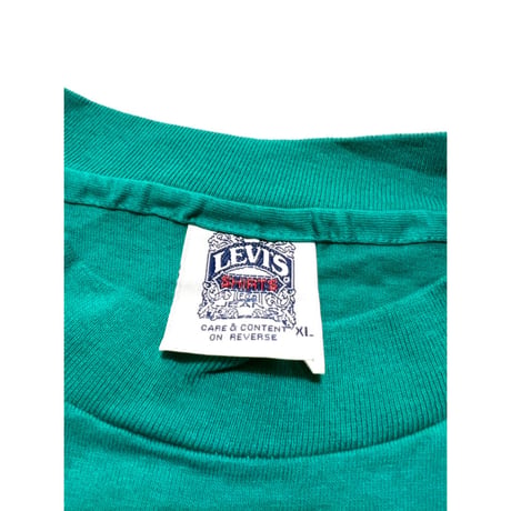 90s "DEAD STOCK" Levi's Tee MADE IN USA 🇺🇸 Size XL