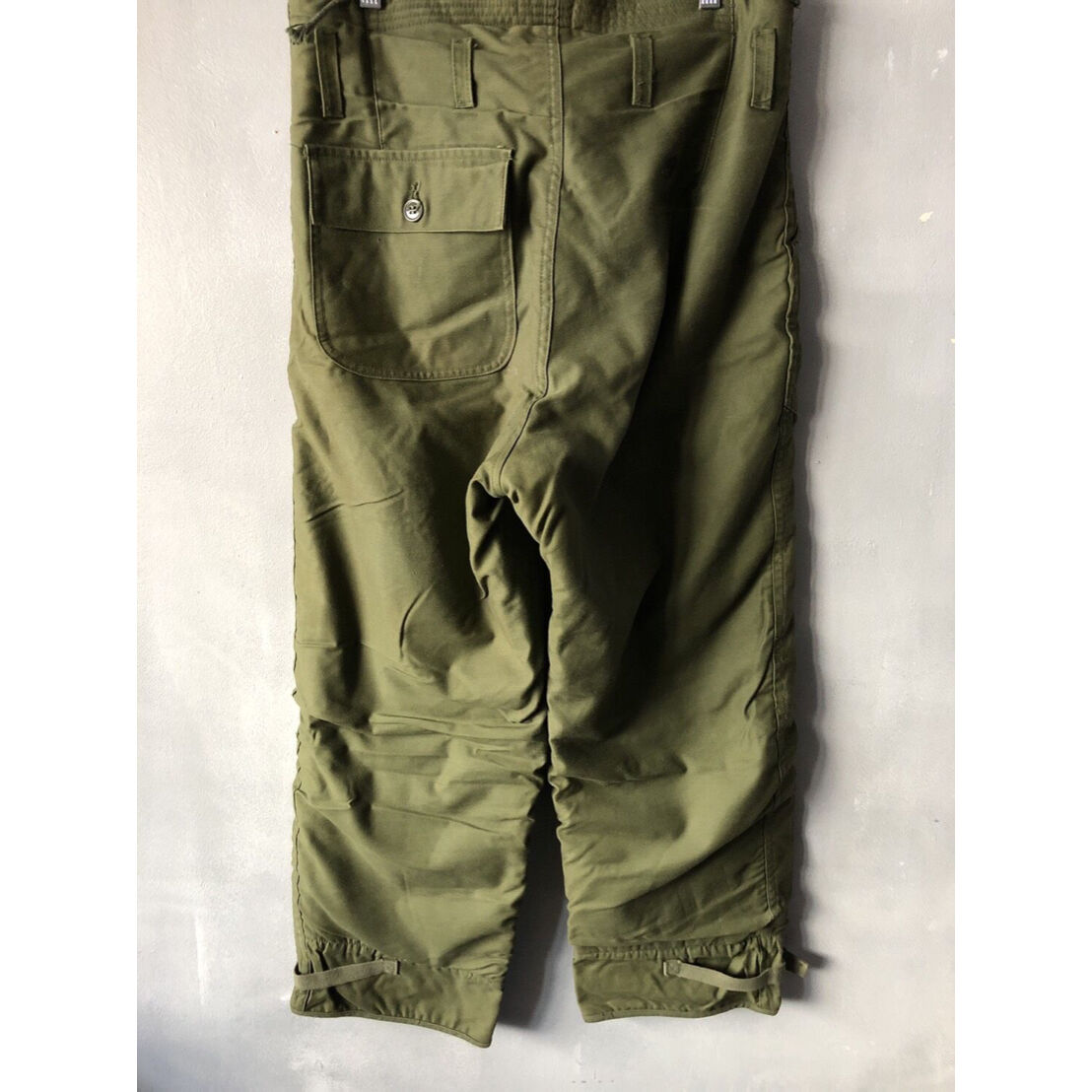 77s US NAVY A-2 DECK PANTS Size SMALL(27-30) |