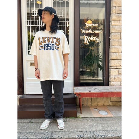 90s "DEAD STOCK" Levi's Tee MADE IN USA 🇺🇸 Size XL
