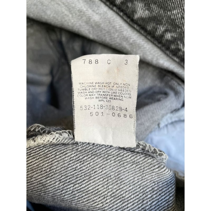 80s Levi's 501-0686 BLACK CHEMICAL DENIM PANTS