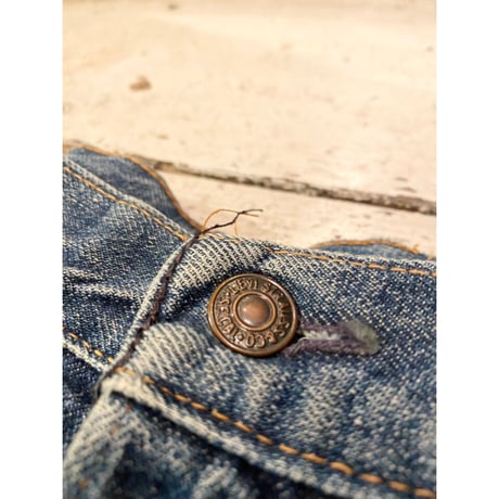 70s Levi’s 646 BIGE BELL BOTTOM DENIM MADE IN USA 🇺🇸 Size W37L26