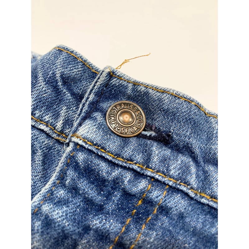 70s Levi's 646 BELL BOTTOM JEANS MADE IN USA 🇺🇸 70s Levi's 646 BELL BOTTOM JEANS MADE IN USA 🇺🇸