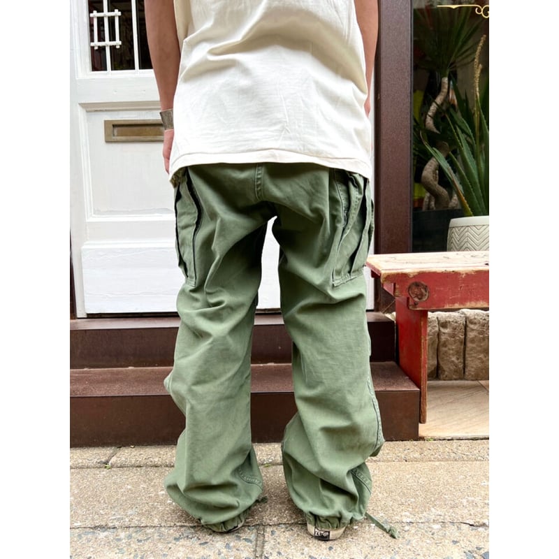 デッドストック US ARMY M51 カーゴ パンツMedium Reg デッドストック US ARMY M51 カーゴ パンツMedium Reg デッド
