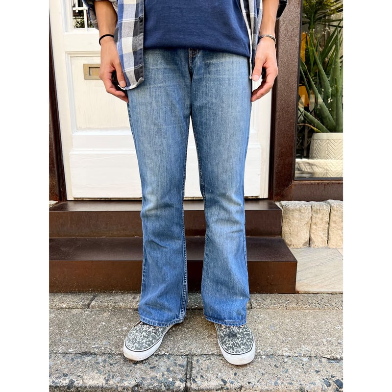 70s Levi's 646 BELL BOTTOM JEANS MADE IN USA 🇺🇸 70s Levi's 646 BELL BOTTOM JEANS MADE IN USA 🇺🇸