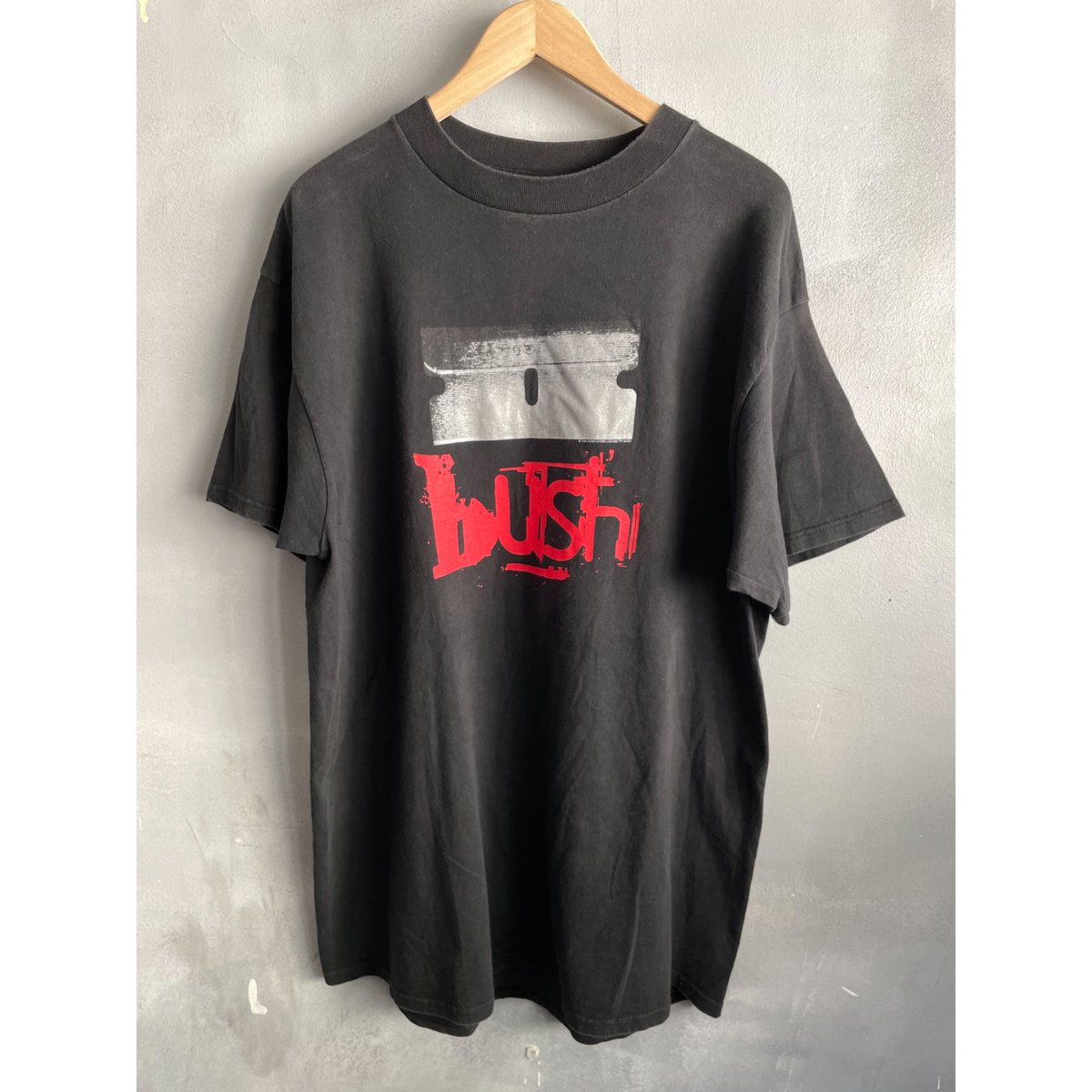 90s USA製 BUSH バンドTシャツ Lサイズ giant 90s USA製 BUSH バンドTシャツ Lサイズ giant