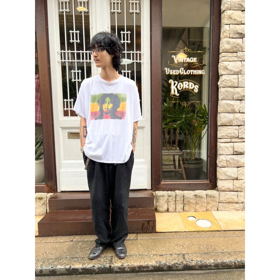 647832ddb37ea400328b4c0f