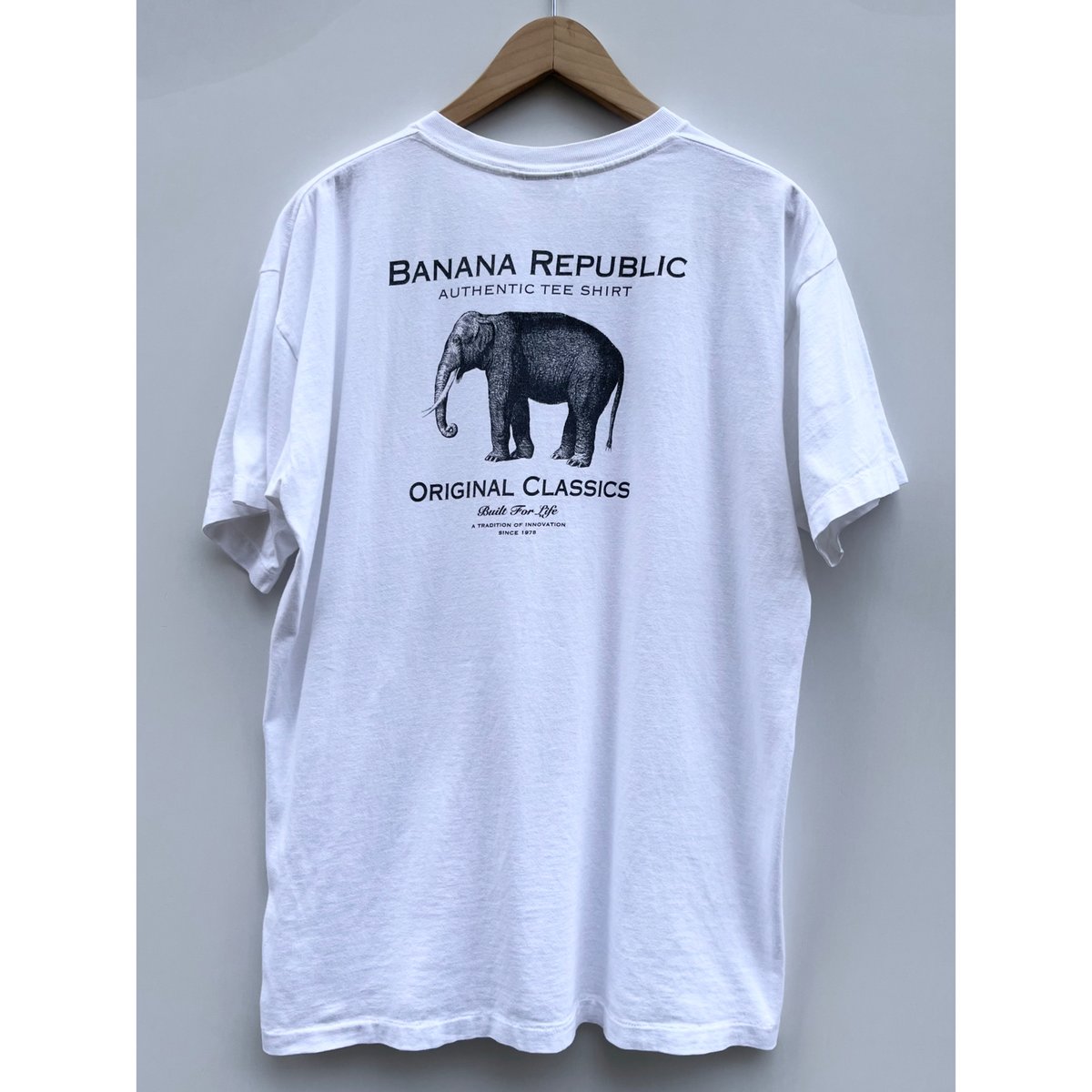 90s BANANA REPUBLIC ART Tee MADE IN USA 🇺🇸 Size 