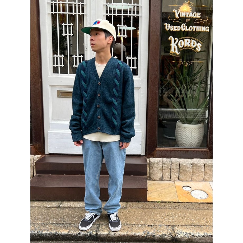 63c79ab243341015b8039326