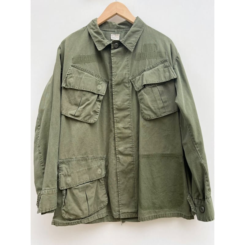 問題なく綺麗な状態です70s U.S. Army Jungle Fatigue Jacket M-S