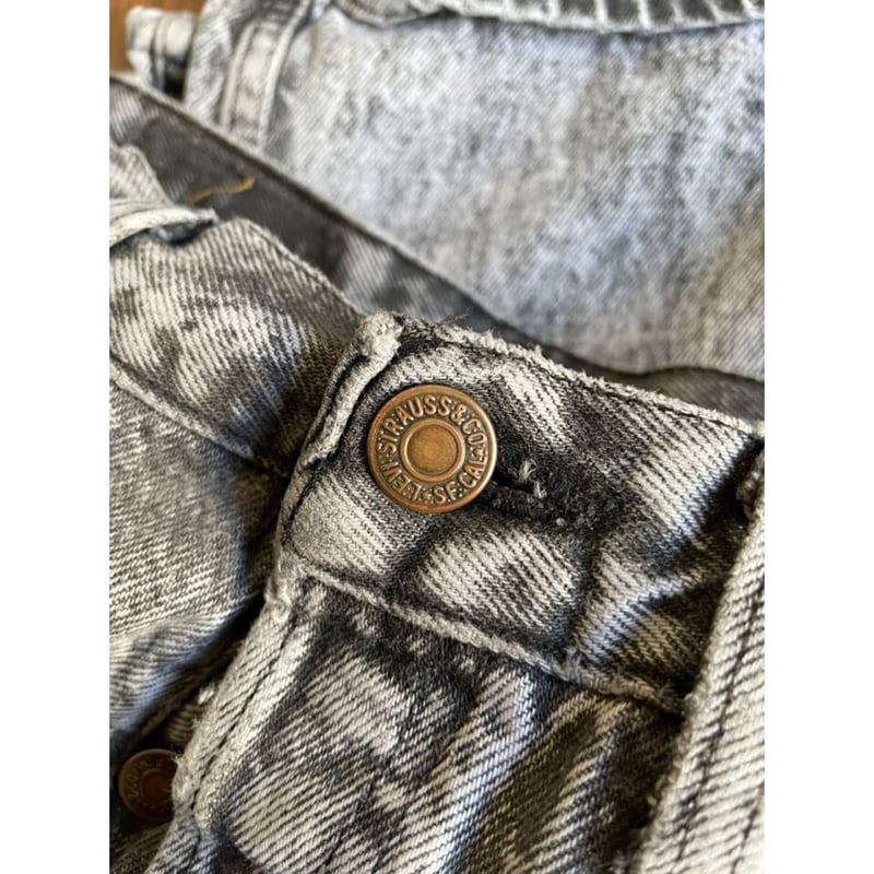 80s Levi's 501-0686 BLACK CHEMICAL DENIM PANTS