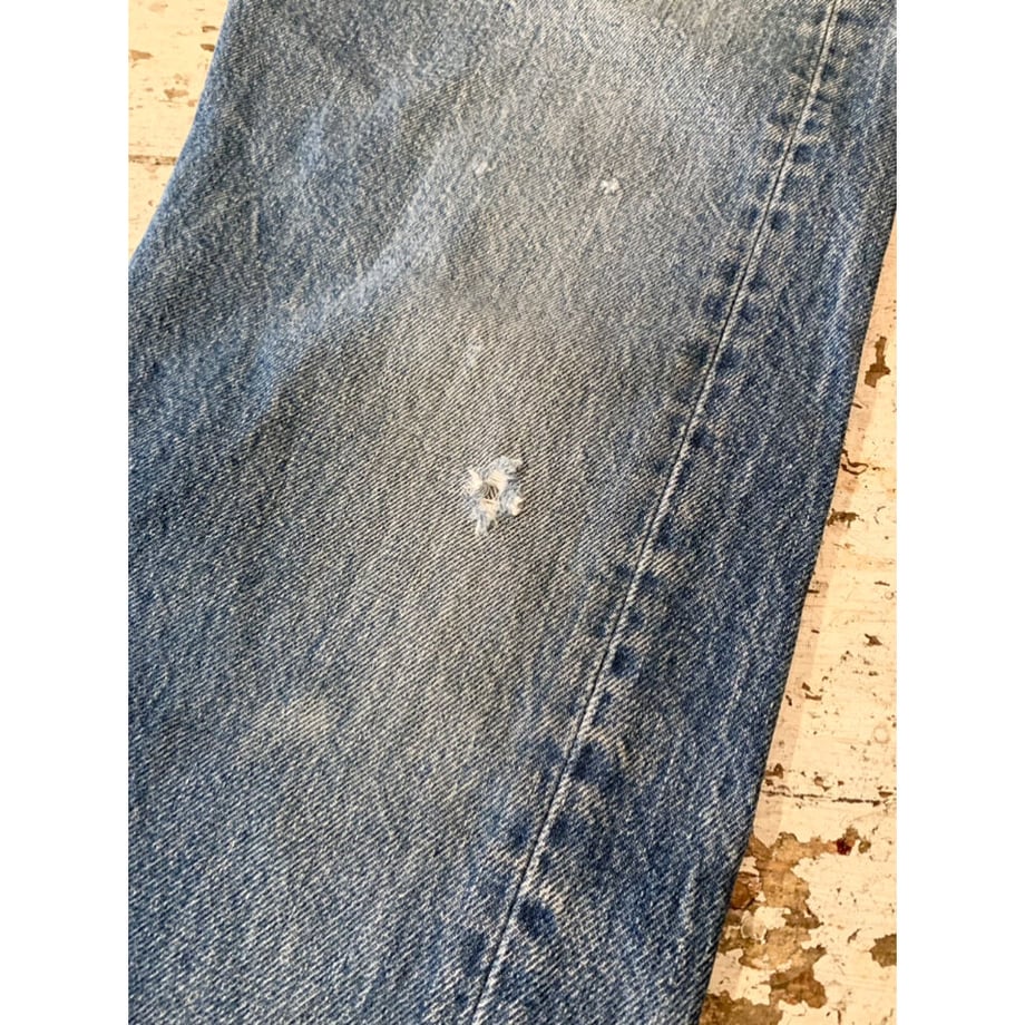 60ae15190e240376d9fa6fca