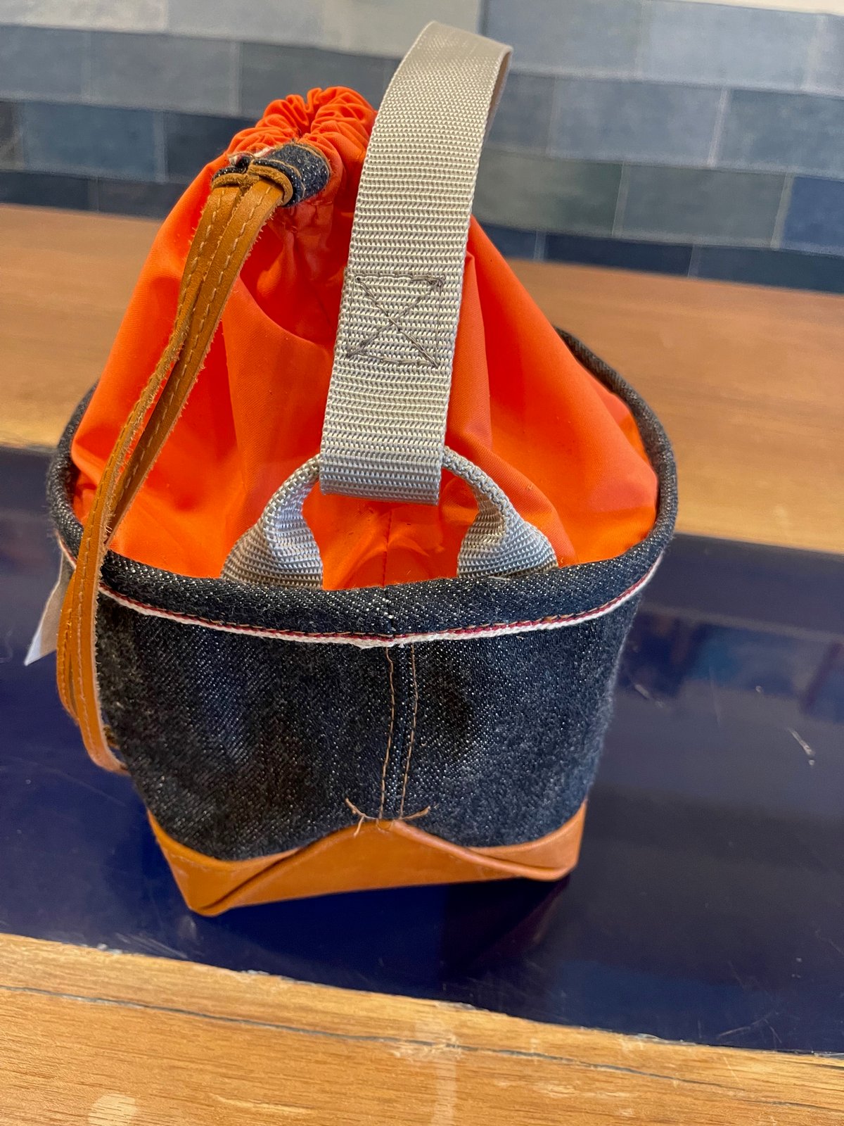 きんちゃく様 HERRIE KINCHAKU POUCH - PM / RAPTO FLEX｜ミニマル 巾着ポーチ 本革