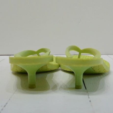 ☆26周年記念　第3弾　サンダル大SALE☆sigerson morrison（シガーソン モリソン）greenトングサンダル made in Italy（NEW）